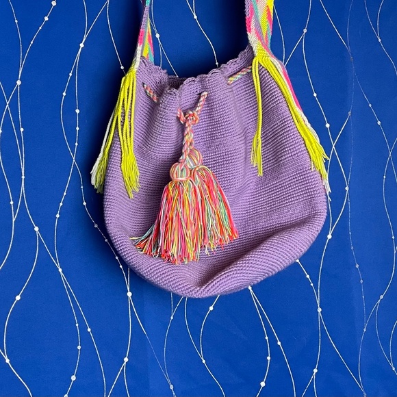 Authentic Mochilas Wayuu Bag. Handmade Colombian Purple Tote for Women! - Picture 2 of 8